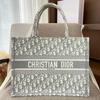 [Б/У] Сумка-тоут Book Tote Medium Белый холст Monogram Сумка через плечо - Отличное состояние #6W99HH