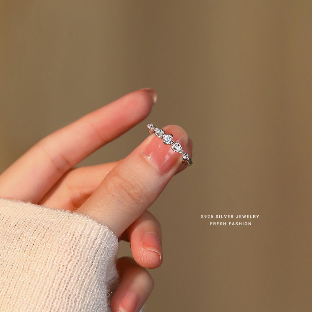 925 Sterling Silver Shiny Zircon Geometric Ring for Women Simple Elegant Party Wedding Jewelry Accessories