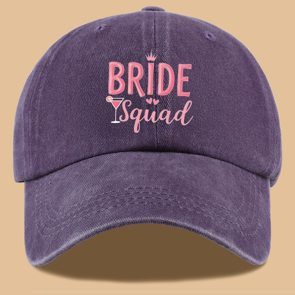 pc BRIDE SQUAD Pink Letter Print Baseball Cap with Crown Cocktail And Heart Patterns Fashionable Trendy Duckbill Hat Adju