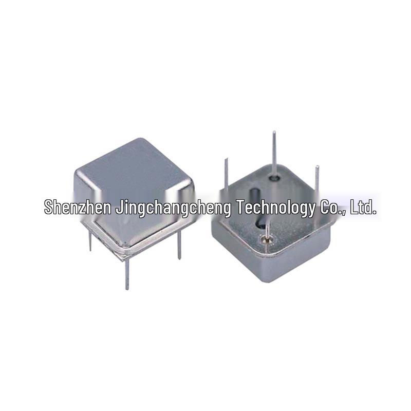 Square Through-Hole Active Crystal Oscillator, 3.3V, Frequencies: 3.560M, 4M, 11.0592M, 50M, 100M, 4P