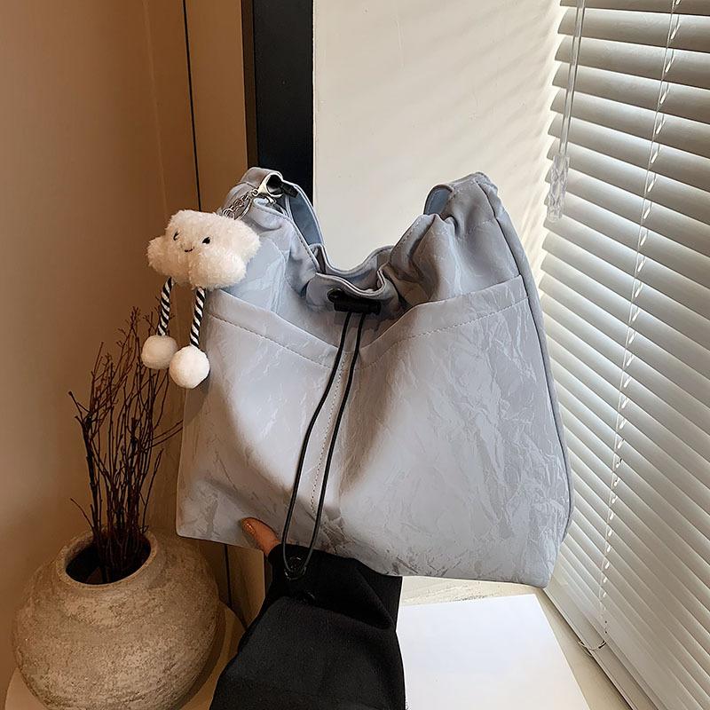 Повседневная большая сумка женская новая модная сумка через плечо большой вместимости сумка-тоут универсальная классическая сумка-мессенджер для поездок на работу