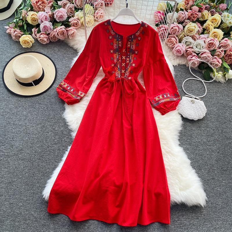 National Style Elegant Beach Vacation Dress Women Embroidery Flower Print Vintage Party Midi Dresses Female Loose Retro Design Casual Clothes