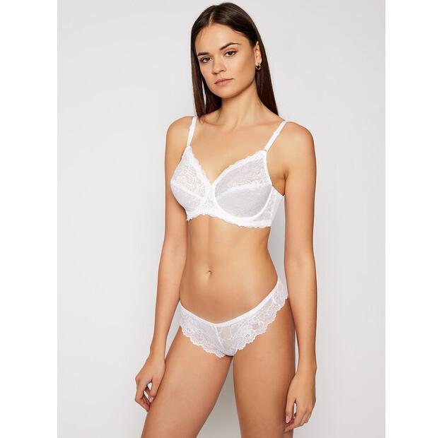 Трусики бразильские Triumph Tempting Lace