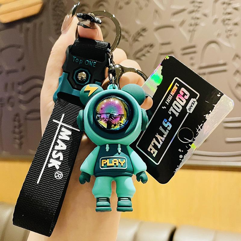Creative Epoxy Cool Lightning Play Bear Keychain Female Trend Exquisite Fashion Car KeyRing Bag Pendant Boys Gifts