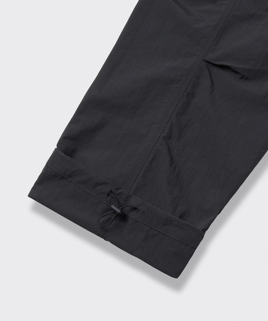MUSINSA STANDARD Nylon One-Tuck Parachute Cargo Pants [Dark Grey]