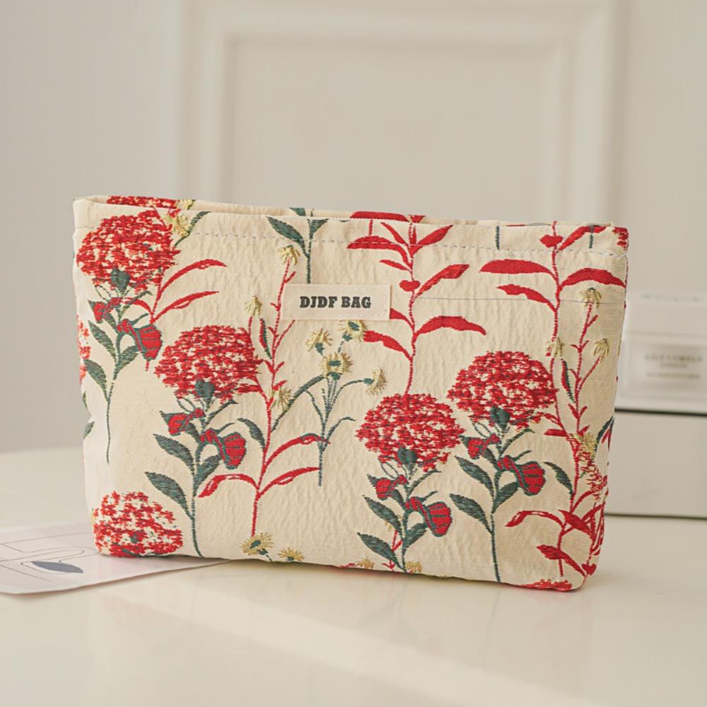 New Large Capacity Makeup Bag Floral Embroidered Cream Color Cosmetic Bag Zipper Toiletries Skincare Storage Bag Women