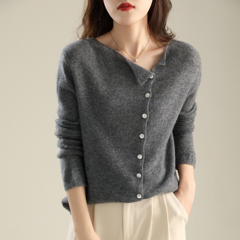 Spring and Autumn New Knitted Sweater Single-breasted Cardigan Women's Low Round Neck Thin Knitted Outer Cover