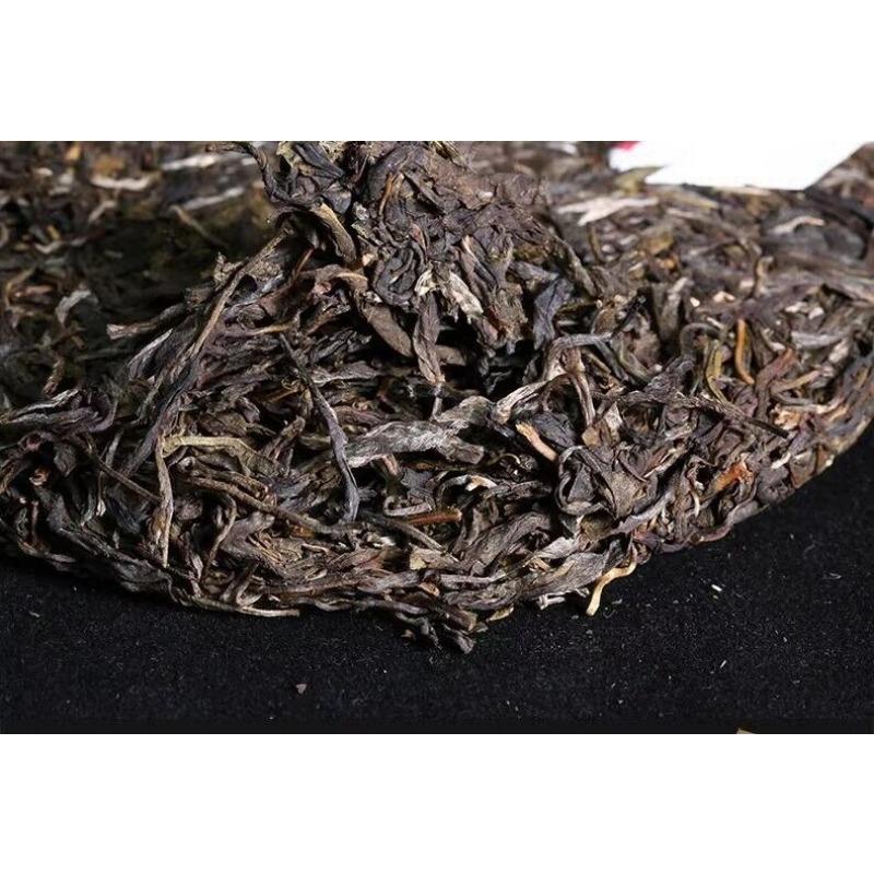 Spring Tea Yunnan Puerh Tea Raw Tea Old Banzhang Aged Tea Cake Tea 357g