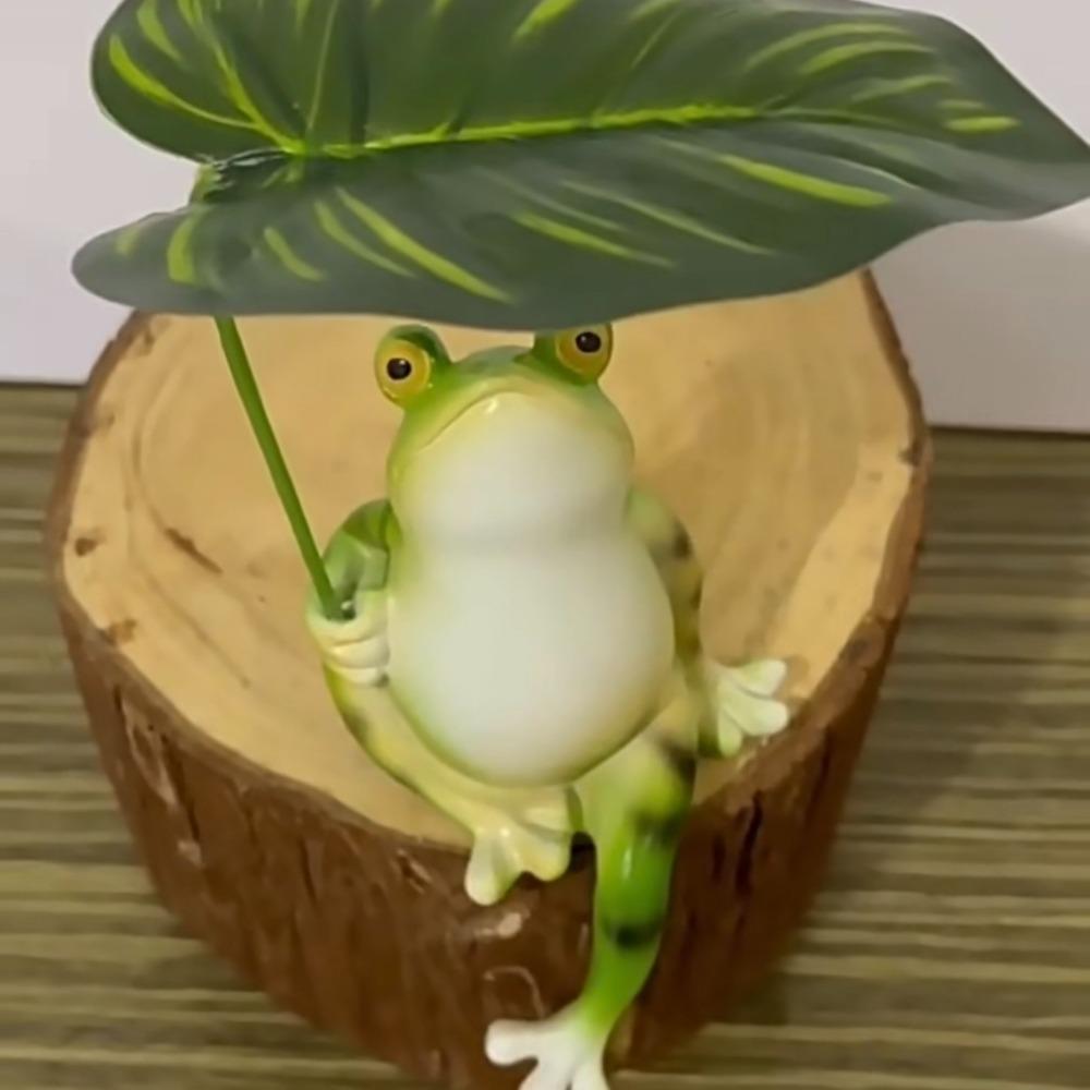 Creative Frog Figurine Resin Frog Ornament Decor Small Garden Frog Statue Fish Tank