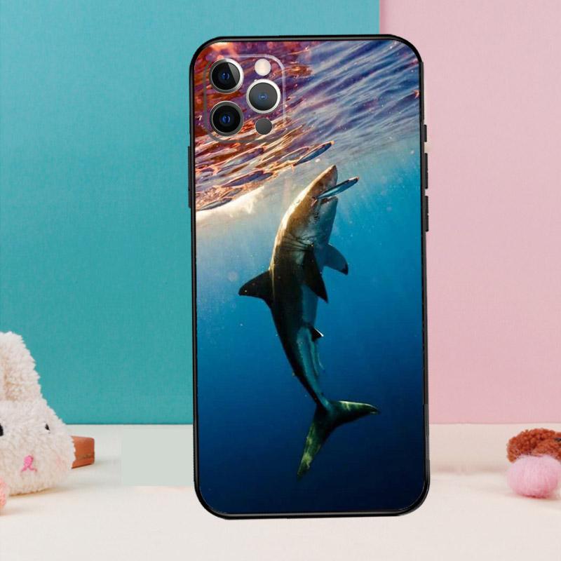 Чехол для телефона 'Акулий зуб в океане' для iPhone 17 Air 16 15 13 12 11 14 Pro Max 12 13 mini 15 16 Plus 16e Обложка Coque