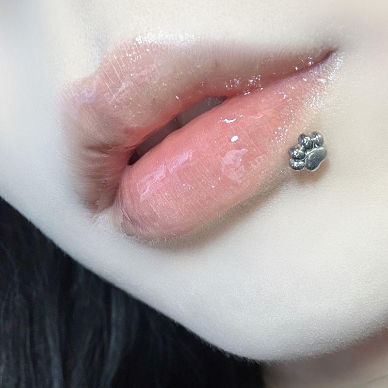Raccon Raccoon Dogs and Cats Diary Titanium Steel Labret Ear Bone Stud Female Thread Fashion Sexy Ins Piercing Jewelry