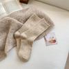Women's Thick Warm Diamond Pattern Wool Socks - Cream Mid-Tube for Autumn and Winter