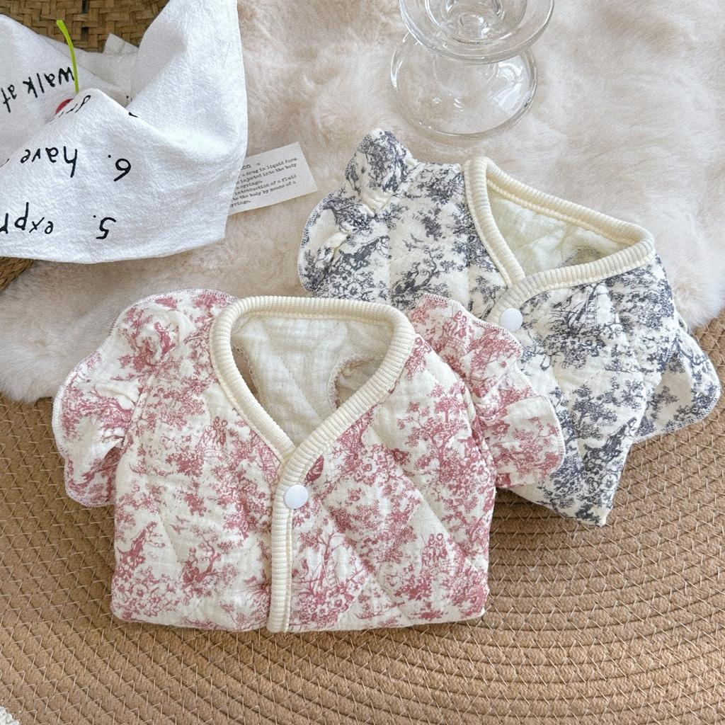 Pet Autumn and Winter Flying Sleeve Gauze Dog Parkas Home Clothing Small Dog Autumn and Winter Clothing Warm Floral Vest