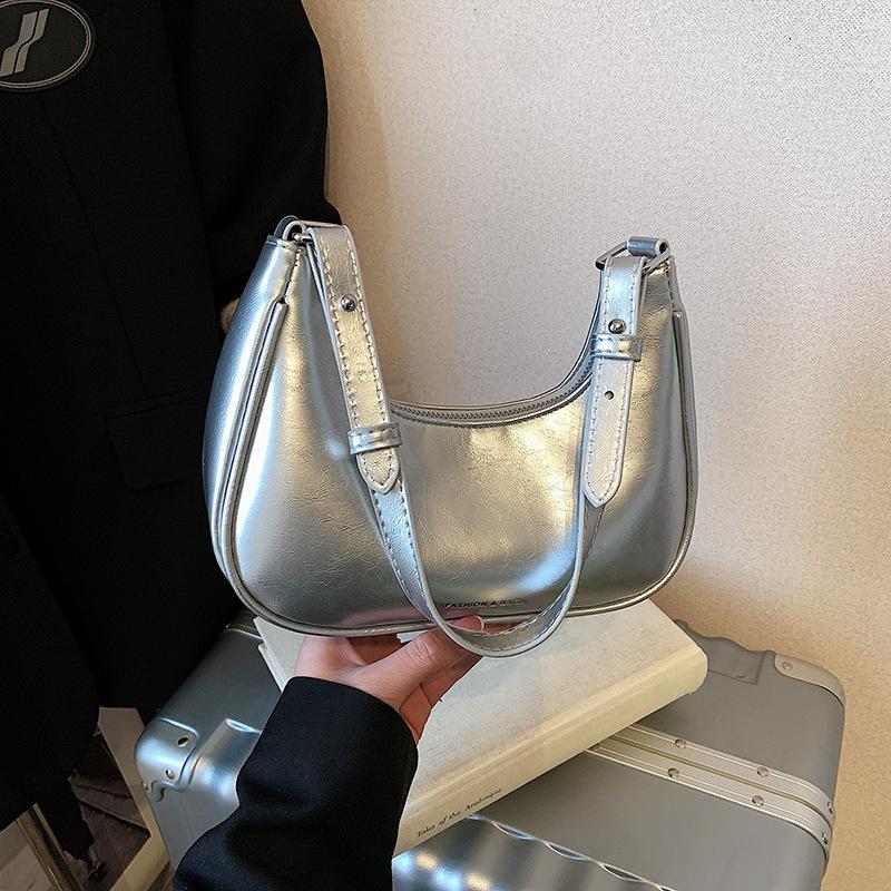 High-end Niche Bag Women's Summer New Fashion Messenger Bag Women's One-shoulder Underarm Dumpling Bag