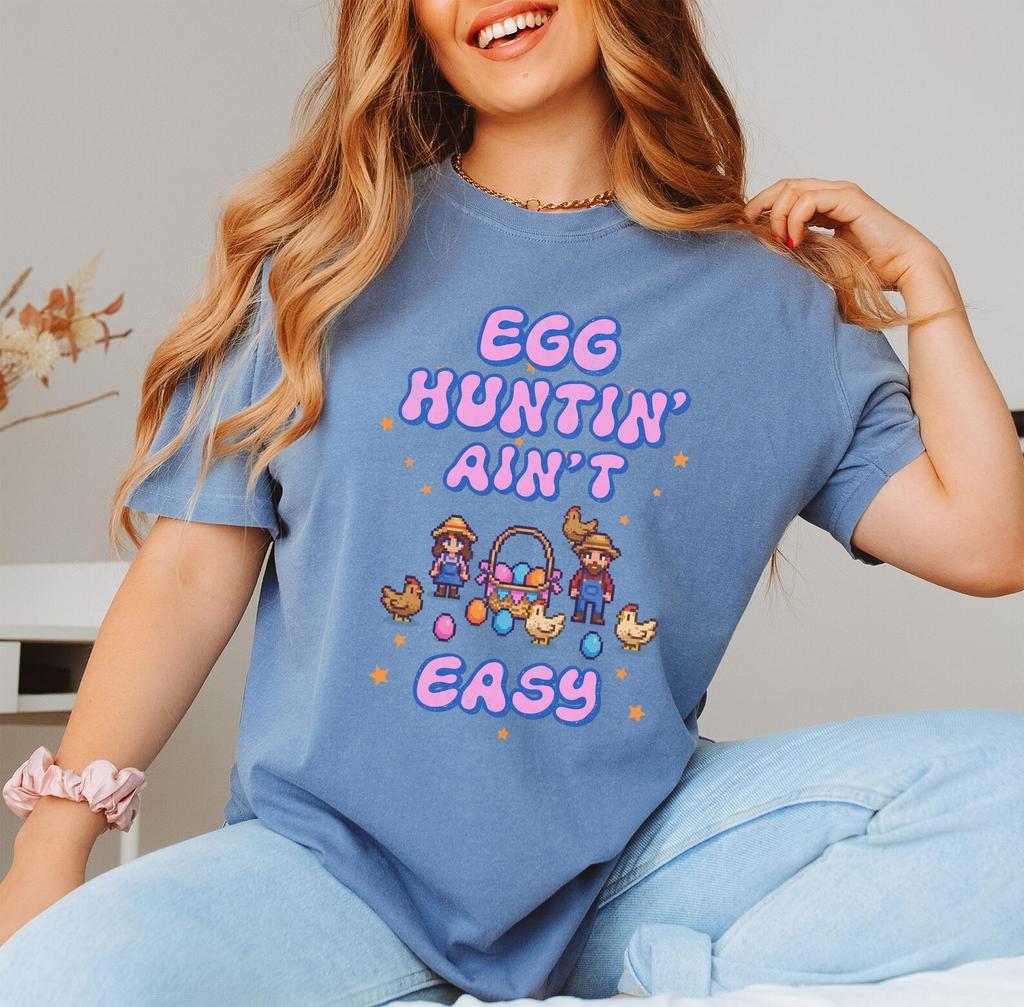 Stardew Valley Egg Hunt Ain't Easy T-Shirt T-shirt Pixel Art Cozy Game Gift for Gamers Funny Gaming Tee Farm Life