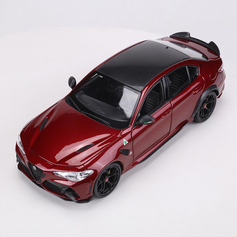 QGDM1 Burago 1:18 Alfa Romeo Giulia GTAm Открываются все двери Модель автомобиля из сплава