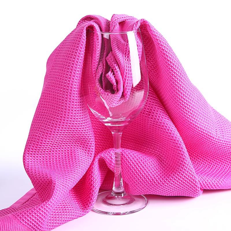 Streak-Free Lint-Free Absorbent Cleaning Cloth for Glass, Mirrors, and Bathrooms