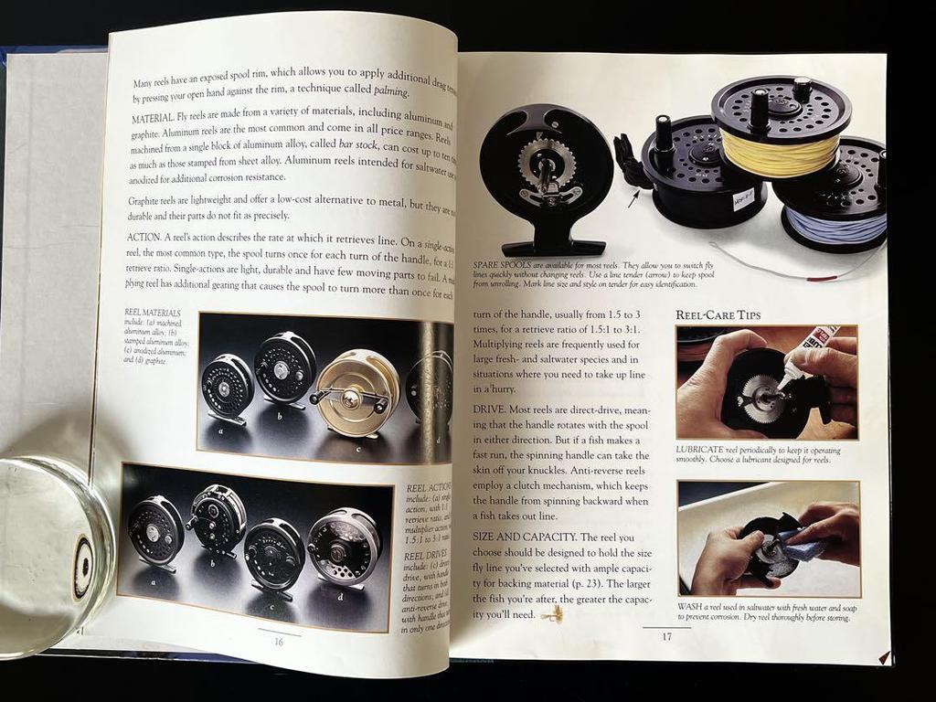 [USED] Foreign book photo collection FLY FISHING EQUIPMENT & SKILLS Fly
