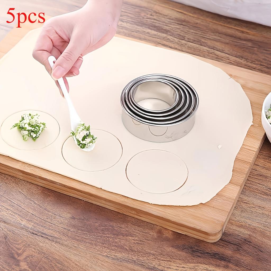 5pcs/Set Stainless Steel Dumpling Molds, Round DIY Wonton Skincutting Molds, Baking Biscuits Molds for Kitchen Use