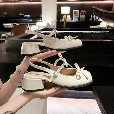 Серебряные одинарные туфли женские 2025 новые с юбкой весенние с открытым верхом на толстом каблуке с бантом туфли Мэри Джейн для бабушки маленькие кожаные туфли