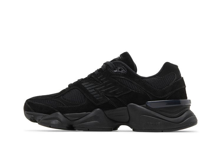 New Balance 9060 Тройной черный