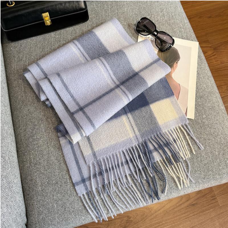 100% Pure Wool Scarf Female Winter Warm Cashmere Shawl Checkerboard Grain Design Couple Accessory Premium Sense Windproof Scarf