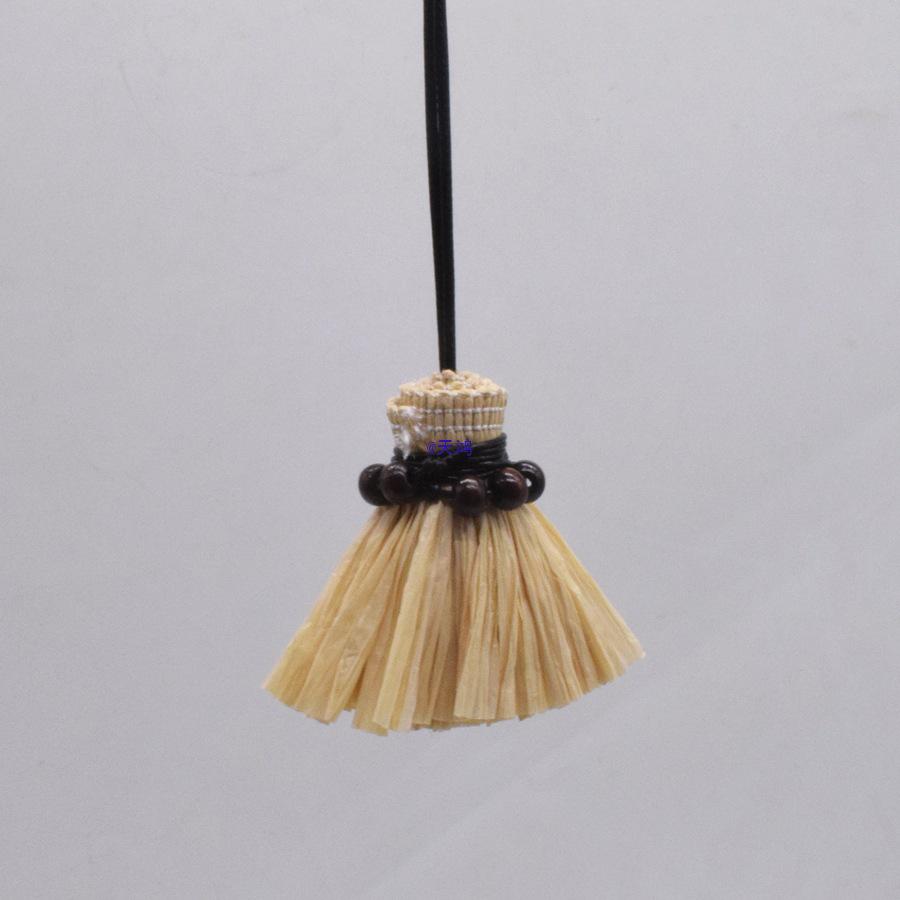 Handmade Raffia Straw Broom Tassel Necklace for Women - Simple Black Cord Fashion Accessory