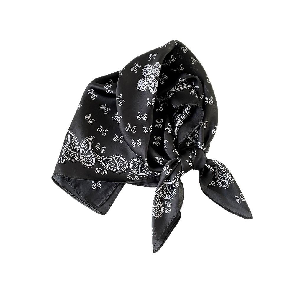 Japanese Retro Silk Cashew Flower Scarf: High-End Ethnic Style Neckerchief, Headwrap, and Waist Decoration