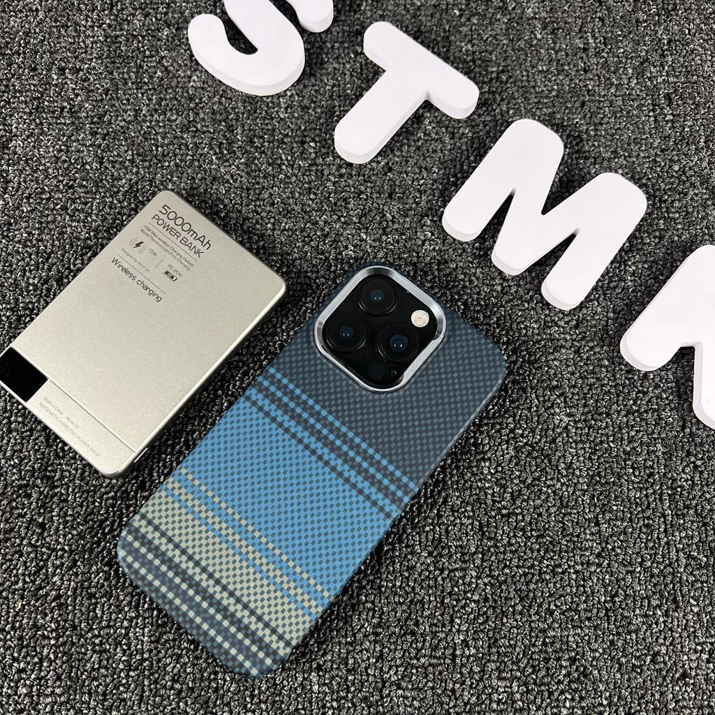 Магнитный чехол-скин из кевлара для iPhone 17 Pro Max - Дизайн "Горная река", Совместим с iPhone 16 и 15
