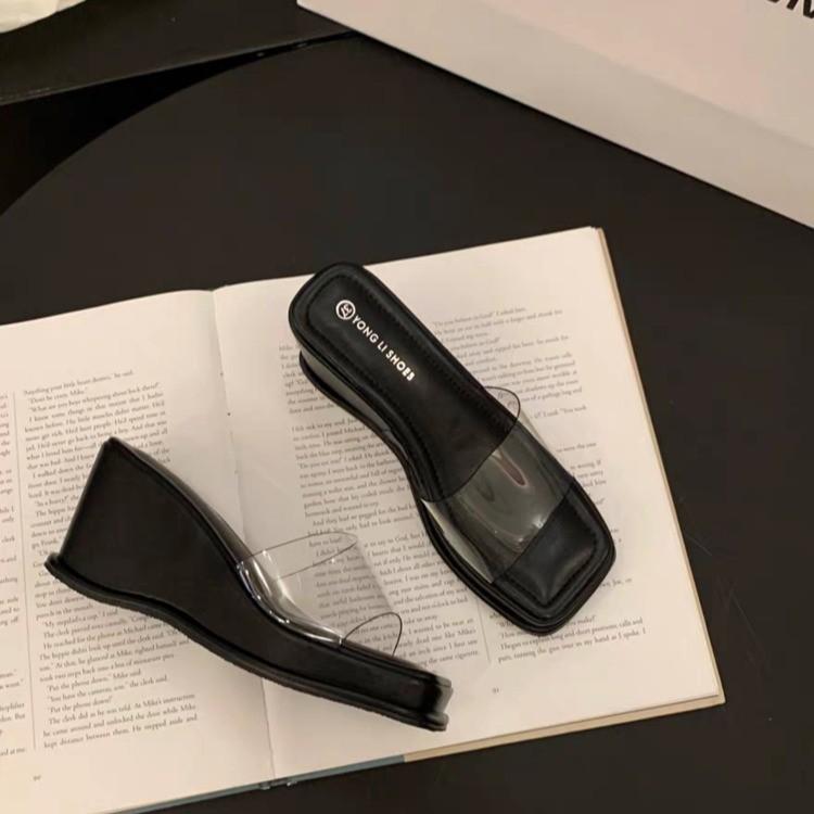 Модные летние тапочки на высоком каблуке с танкеткой женские туфли модные однотонные неглубокие сексуальные наружные женские тапочки