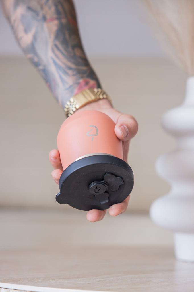Rewolucyjny zestaw yerba mate termolid dualflow pink pro: matero, bombilla