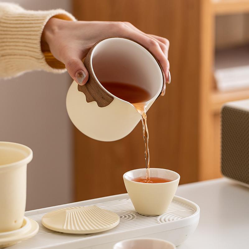 Forbidden City merchandise travel tea set portable outdoor express cup one pot three cups business souvenir