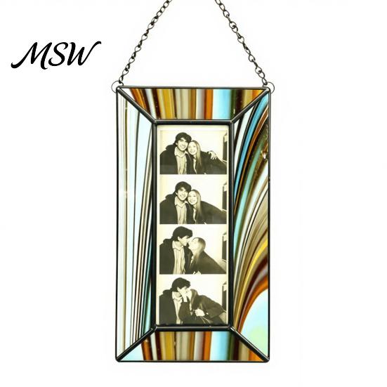 Snapshot Display Frame Acrylic Photo Light Catcher, Retro Stained Glass Style Hanging Holiday Commemorative Keepsake with Chain, Transparent
