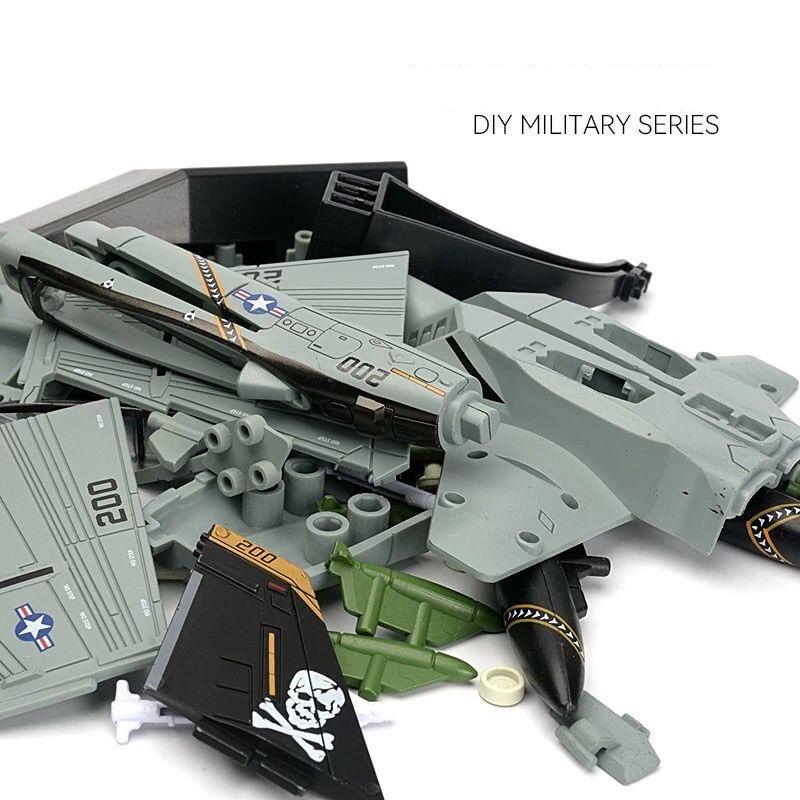 Истребитель F-18 Игрушки Собери сам Военный самолет АБС-пластик Масштаб 1/72 Модель самолета Авиация Детские подарки Игрушки сделай сам