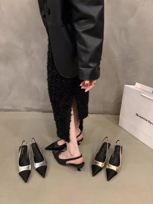 Французский серебряный темперамент сандалии с сумкой на голове сказочные туфли 2024 года новые весенне-летние туфли с острым носком на высоком каблуке маленькие ароматные одинарные туфли