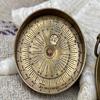 Латунный Карманный Компас Королевские Памятные Вещи Ручной Работы Компас Солнечные Часы Коронация Королевы Стимпанк |