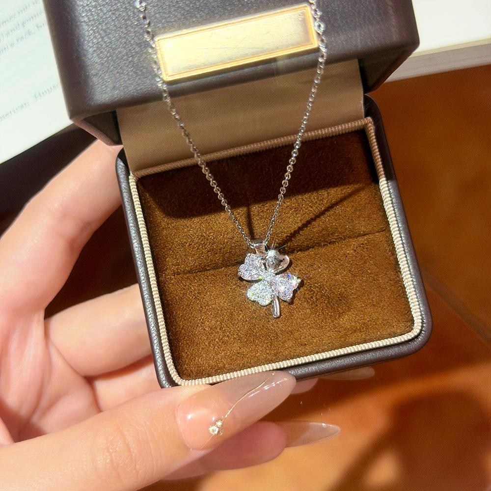Elegant Micro-Inlaid Diamond Cross Necklace: Fresh Design for Women