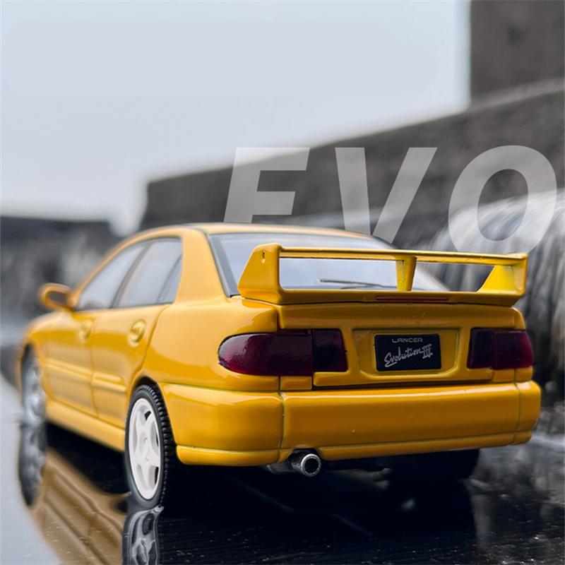 cwxbfp1 1:32 Mitsubishis Lancer Evolution IX 3 Alloy Racing Car Model Diecasts Simulation Metal Sports Collection Boy Childrens Toy Gift