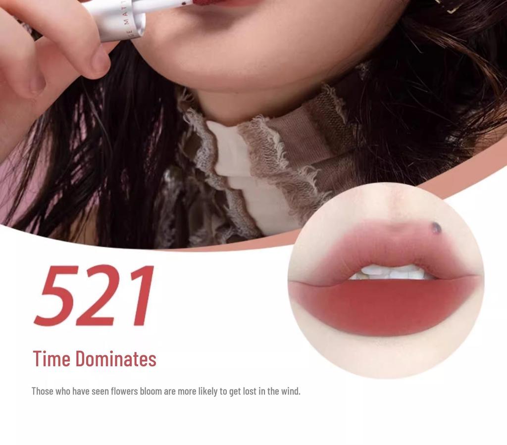 Babella Lip Mud: Пигментированная стойкая матовая бархатная помада для губ и щек.