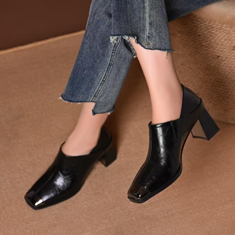 Металлическая головка универсальные туфли на высоком каблуке женские весенне-осенние новые туфли с квадратным носком и толстым каблуком с глубоким вырезом женская модная обувь