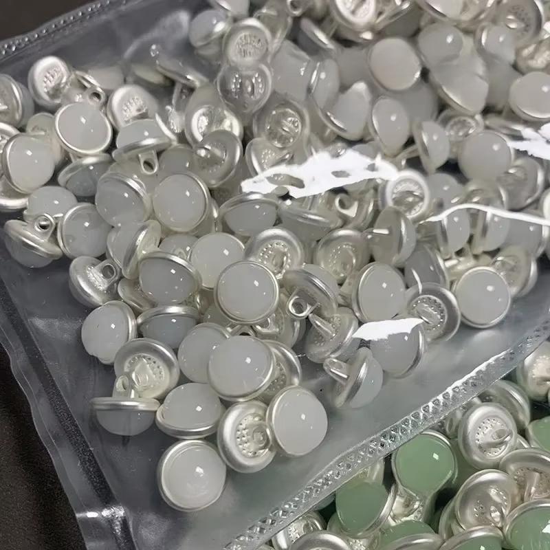 10 шт./лот Красивые пуговицы с драгоценными камнями, блестящие, 10 мм, круглые, маленькие, на ножке, блузки, юбки, швейные аксессуары