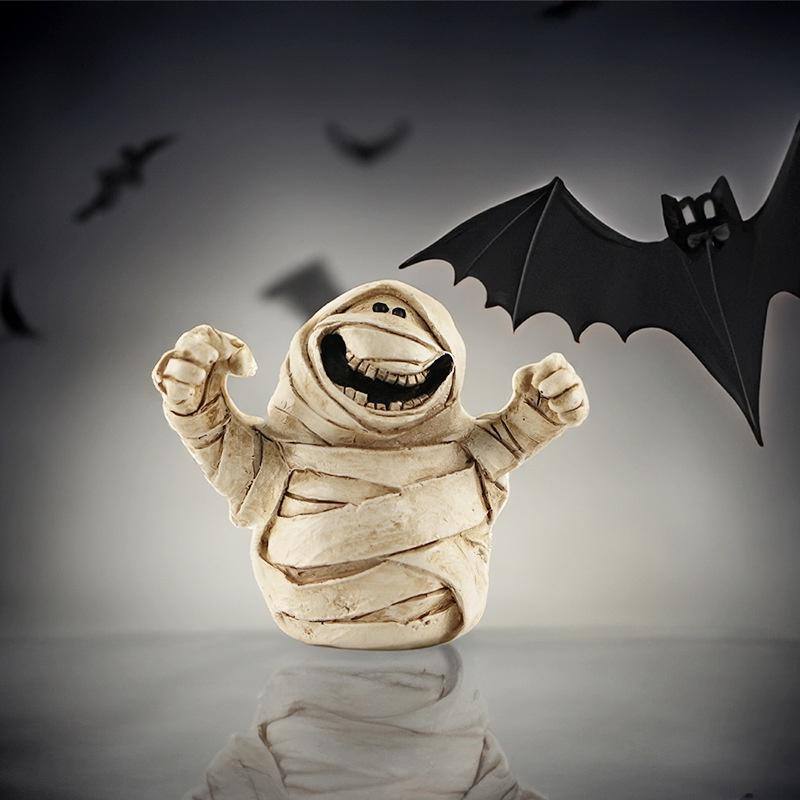Resin Halloween Scene Decoration With Ghost Mummy Pumpkin Head Wind-up Girl Candle Cross European Style