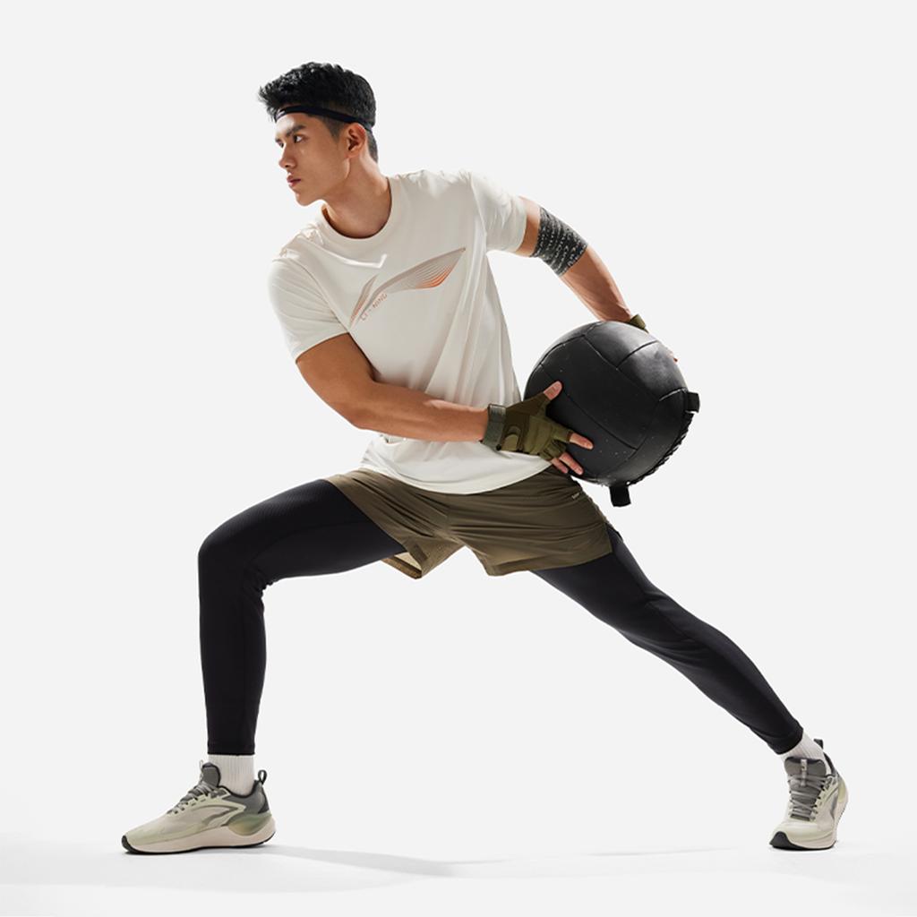 Li-Ning Спортивные длинные брюки Fitness Series, однотонные, облегающие, со средней талией, мужские, черные AULU075-1