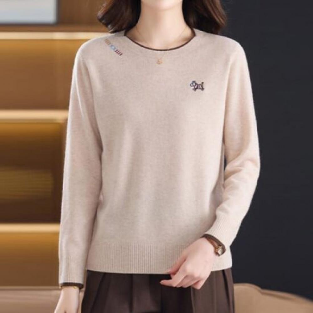 Navava Women Daily Simple Horse Embroidery Point Round Neck Long Sleeve Knit Tsh
