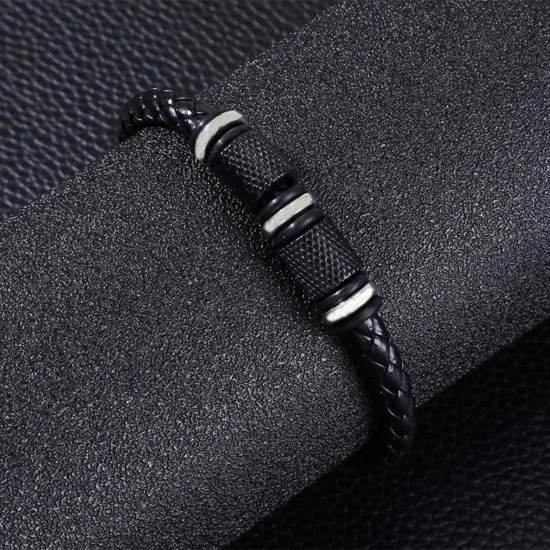 1pc Fashion Beaded Magnetic Clasp Bracelet Fashion Men's Retro Punk Woven Leather Bracelet Festival Gift Jewelry Bracelet Popular  Delicate Jewelry