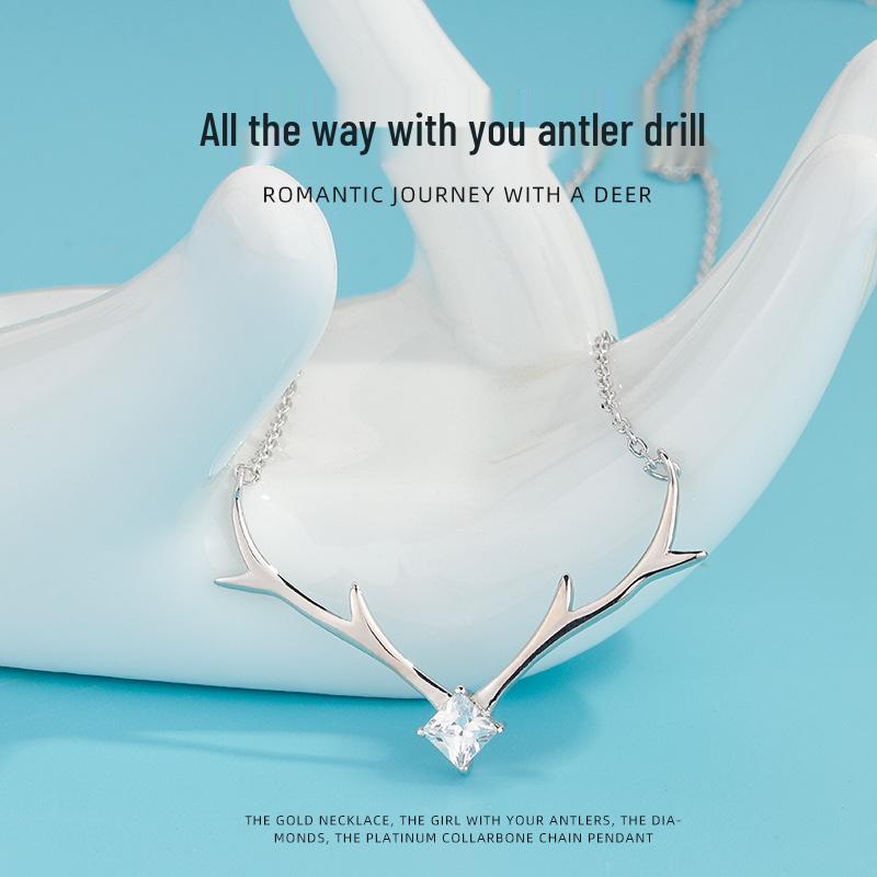 Runxin Christmas Zircon Antler Pendant Necklace - Mori Style