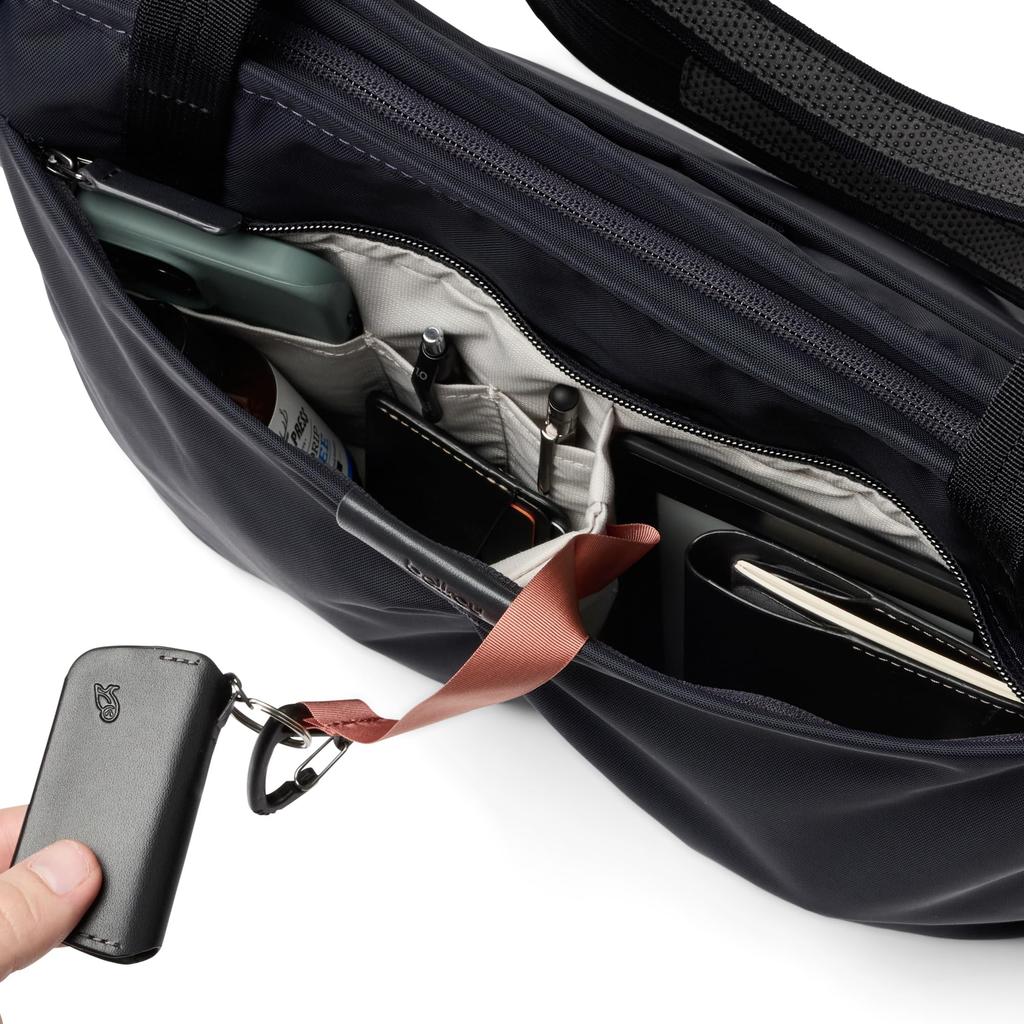 Tokyo Wonder Tote 12L Сумка-тоут для ноутбука Вмещает ноутбуки Темно-синий [Bellroy] - 14-дюймовый -