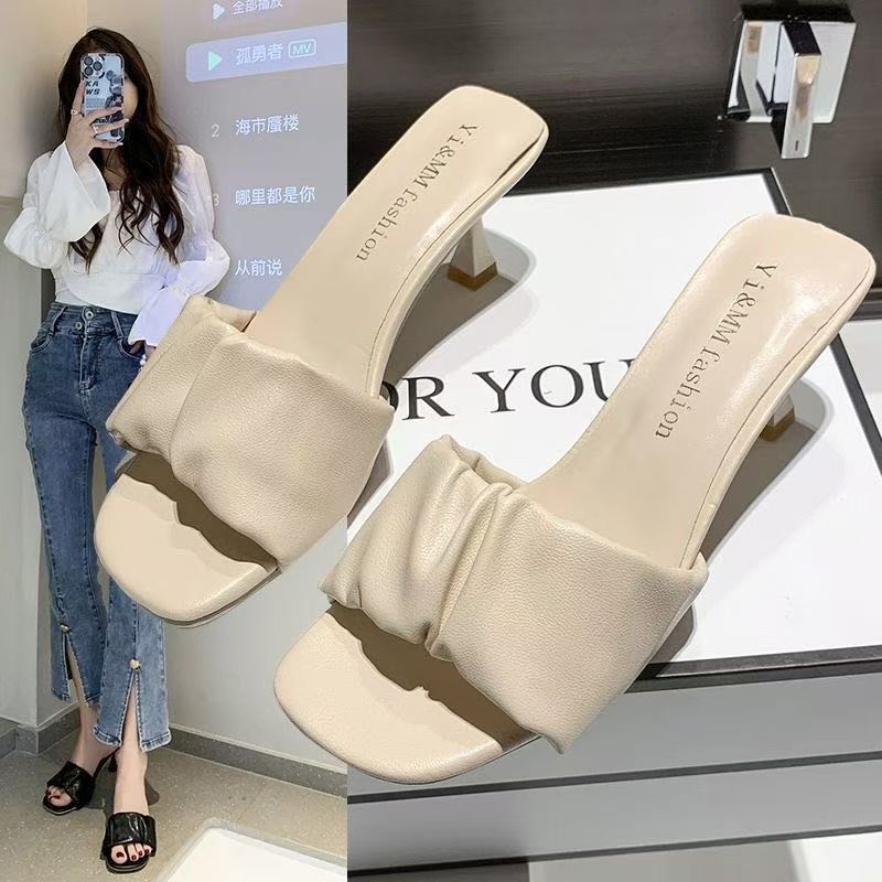 Versatile word fashion sandals go out to wear Internet celebrity explosion French high heels women's slippers 2024 new models