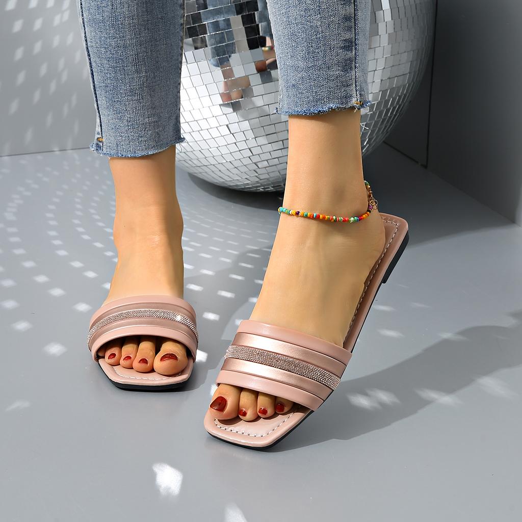 Fashion 2025 New Shoes for Women Basic Women Slippers New Summer Outdoor Slippers Fashion Lightweight Flat Sandals Home Slides Women