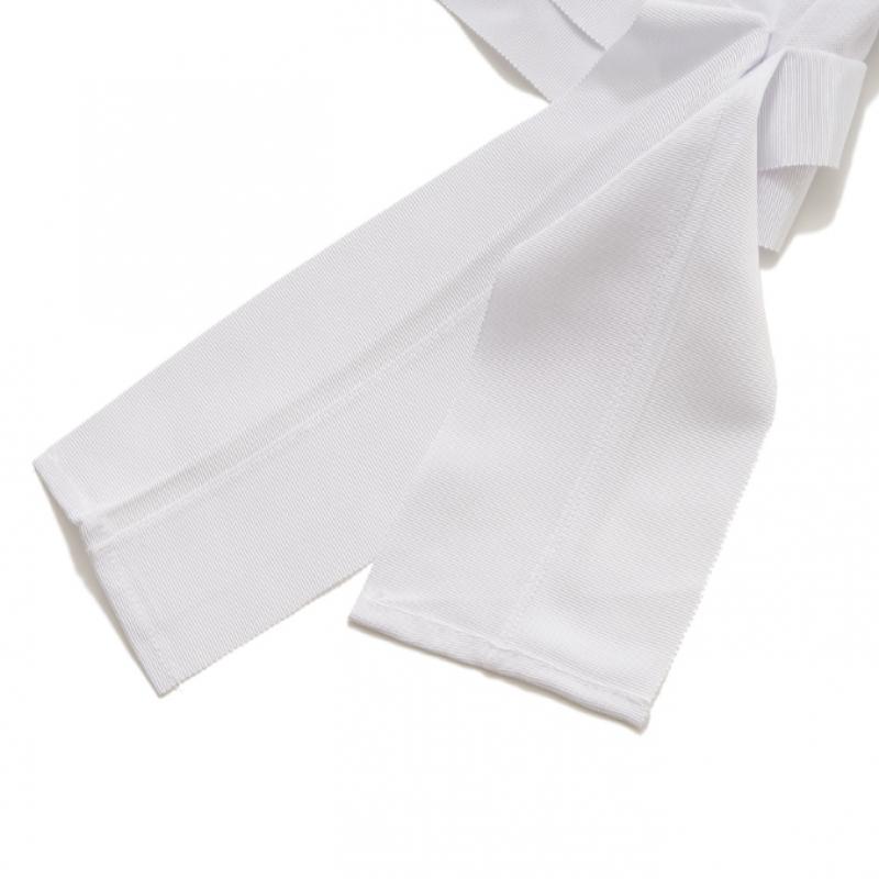 Blu DoT Round Neck T shirT Tape poinT Wh